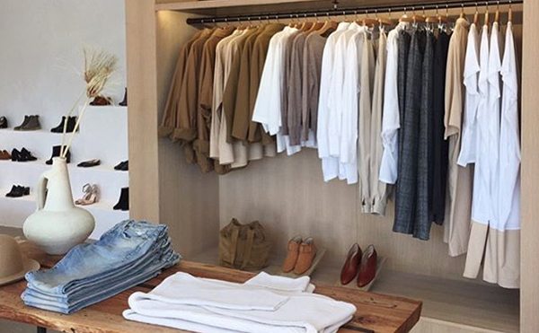 Austin – Kick Pleat