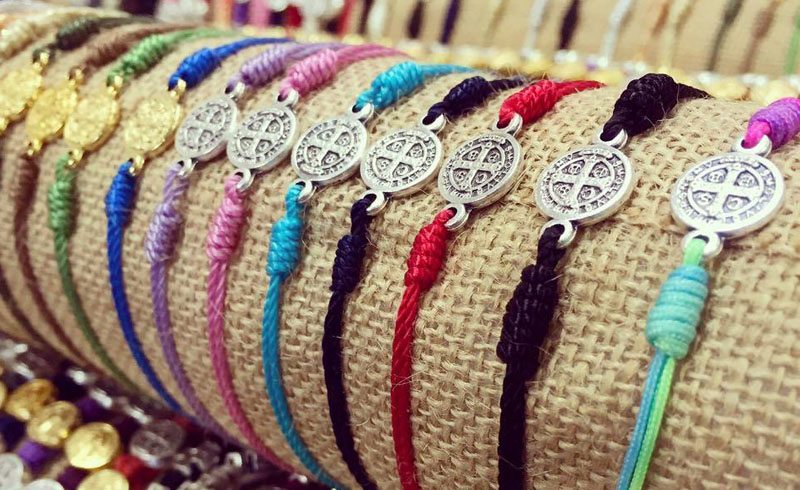 Frisco – Distinctively Hers