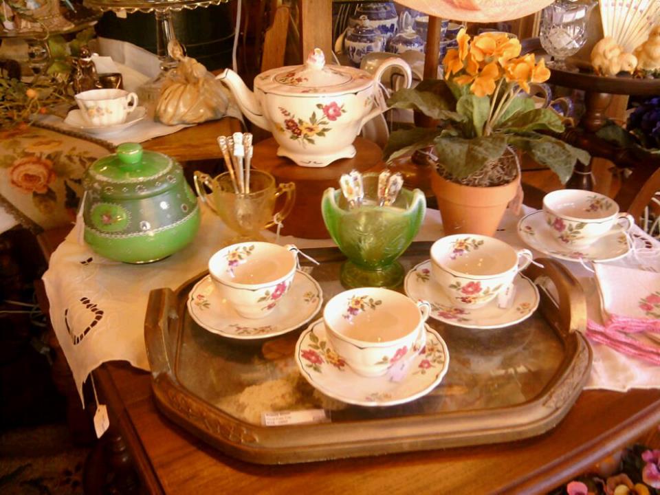 Granbury – Brazos Moon Antiques