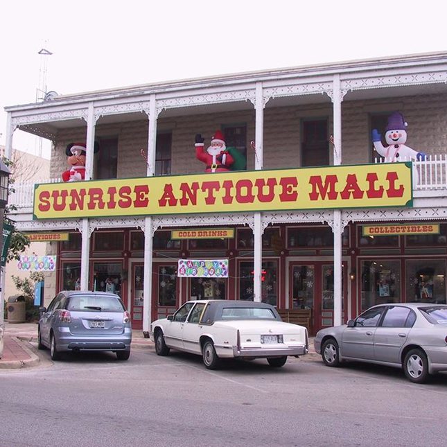 Kerrville – Sunrise Antique Mall