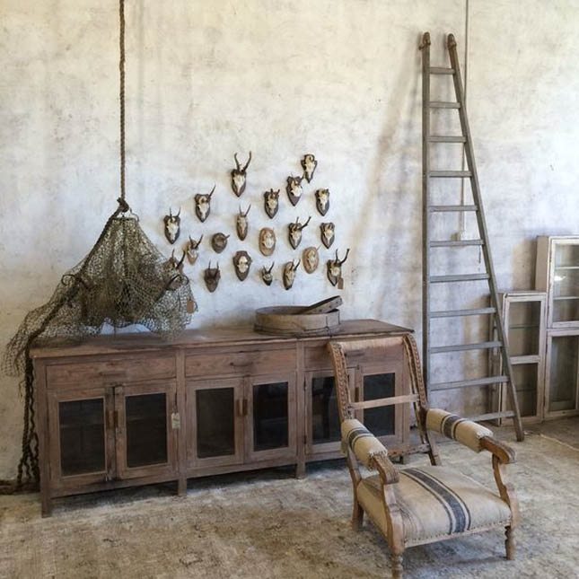 Fredericksburg – Gus Antiques & Wonders