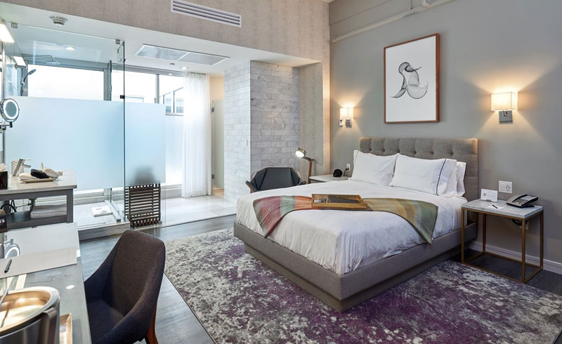 Stanton House Room - A Summer Getaway in El Paso