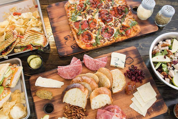 Guitar and Growlers - Foodie Paradise at Campbell Plaza